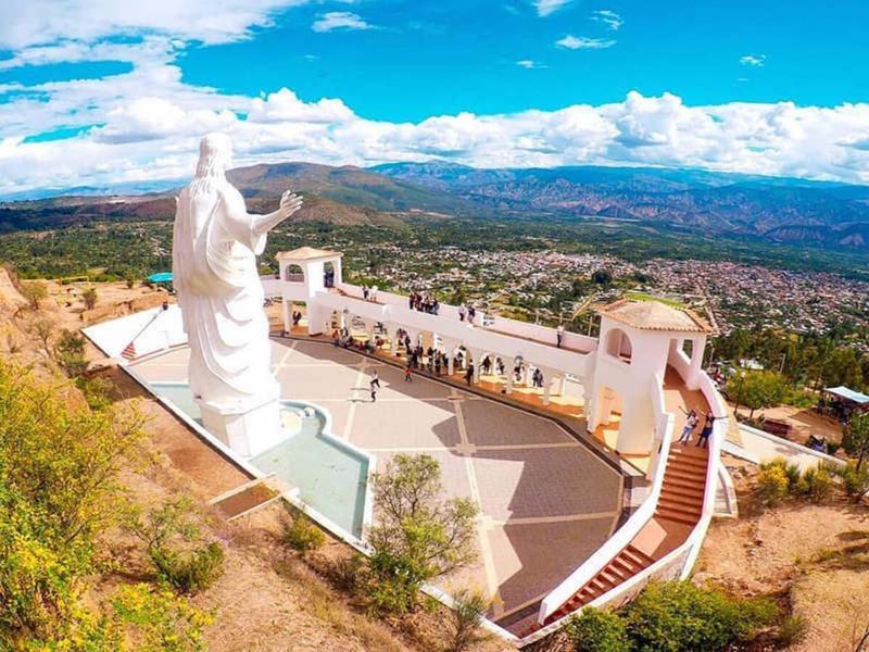 Su Majestad II Huanta المظهر الخارجي الصورة